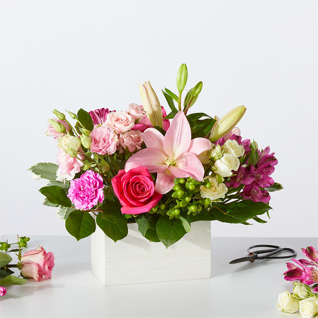 Sweetberry Box – A Florist Original – Schnucks Florist And Gifts #162, Olivette MO