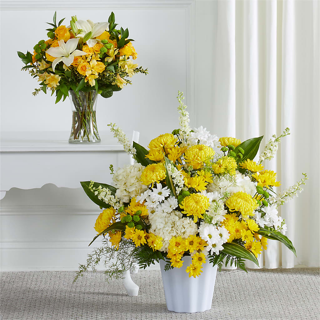 Warm Remembrance Bundles – Schnucks Florist And Gifts #162, Olivette MO