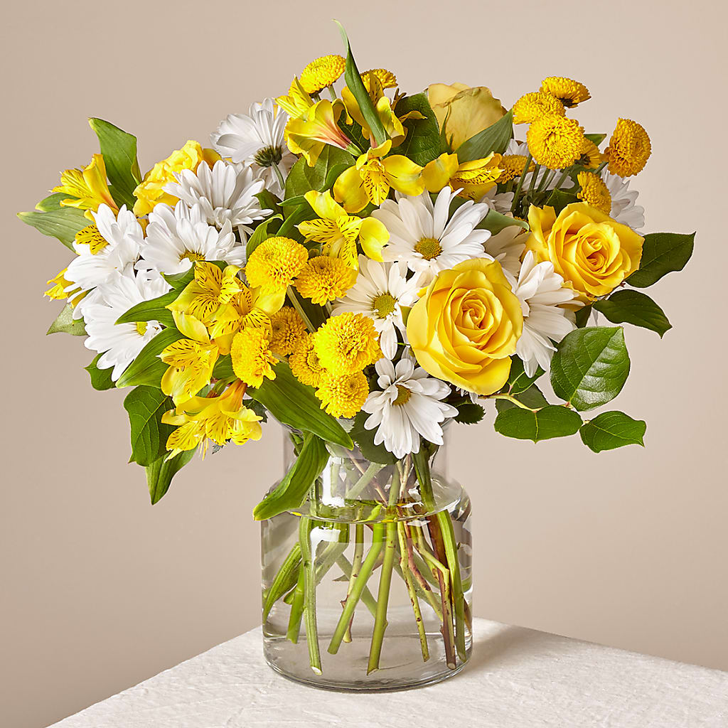 Sunny Sentiments Bouquet – Schnucks Florist And Gifts #162, Olivette MO