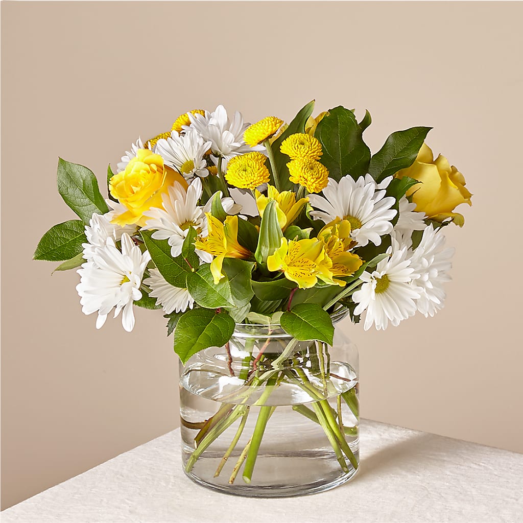 Sunny Sentiments Bouquet – Schnucks Florist And Gifts #162, Olivette MO