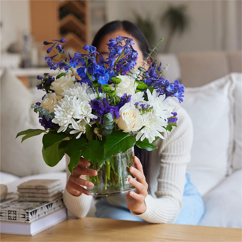 Cerulean Waves Bouquet –  Schnucks Florist And Gifts #162, Olivette MO