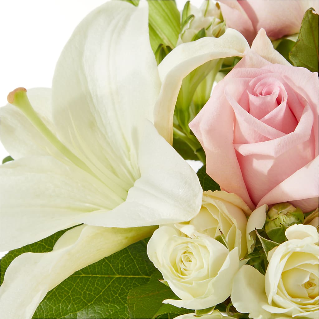 Kindhearted Bouquet –  Schnucks Florist And Gifts #162, Olivette MO
